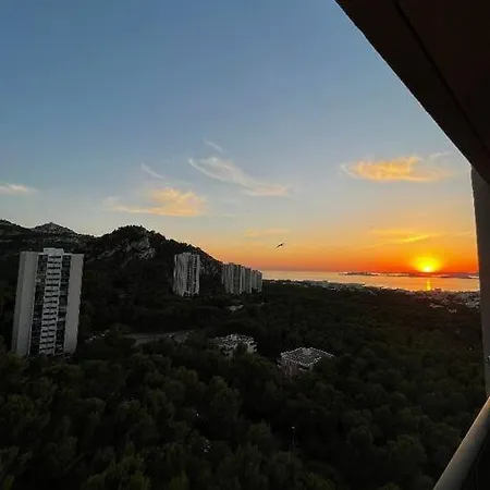Superbe Appartement, Pres Des Calanques Et Vue Apartment